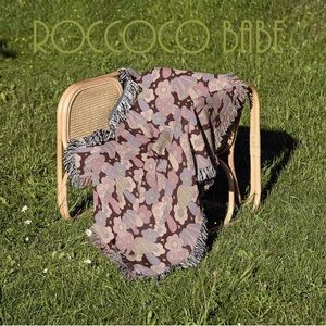 Groovy Shrooms Woven Throw Blanket